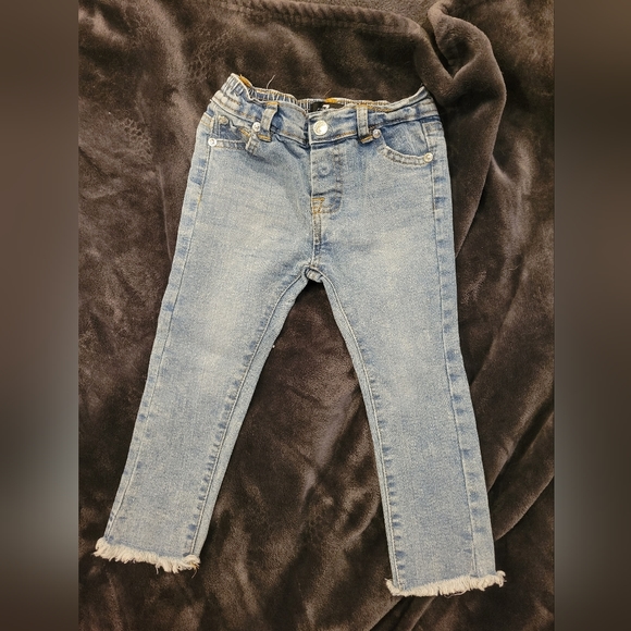 24 Month Toddler Skinny Jeans -  7 For All Mankind - Picture 2 of 6